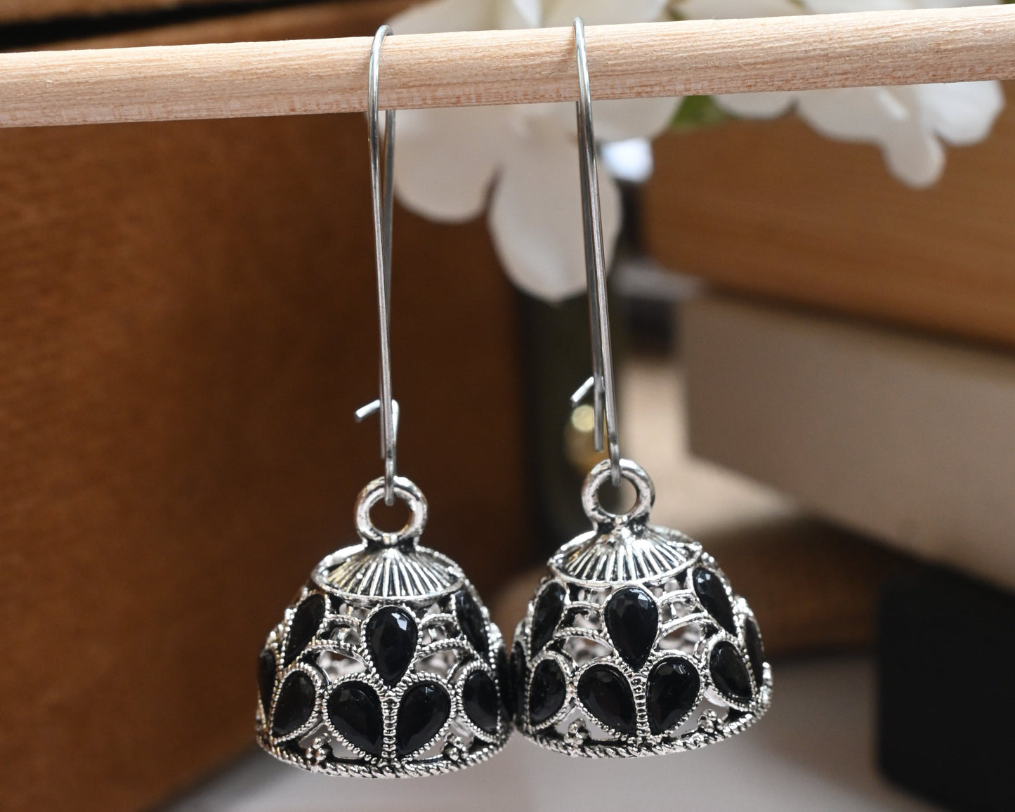 black light jhumka