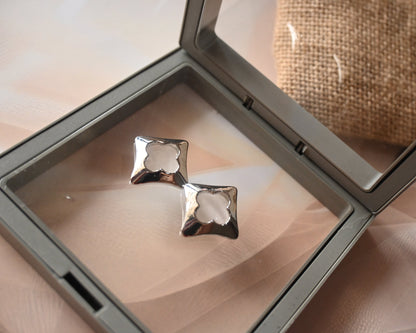clover studs