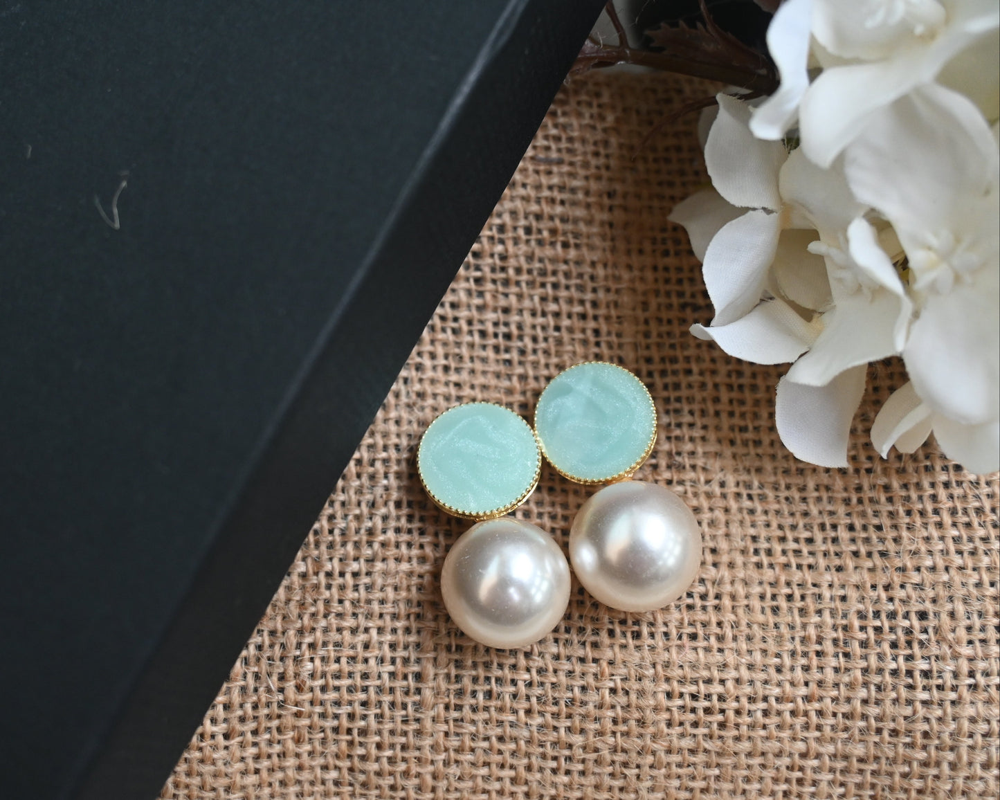 pearl green