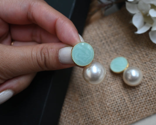 pearl green