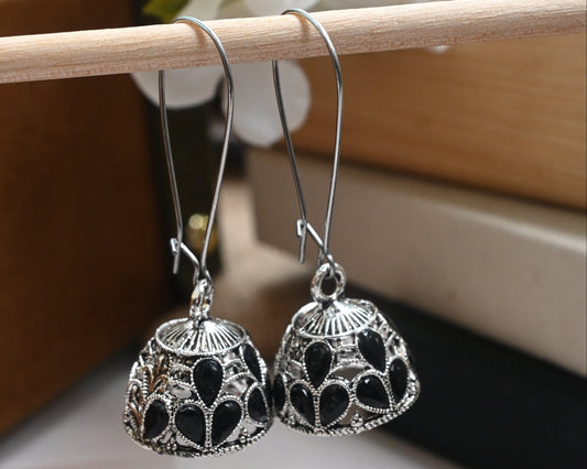 black light jhumka