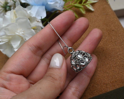 silver light jhumka
