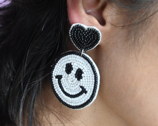 white and black smiley