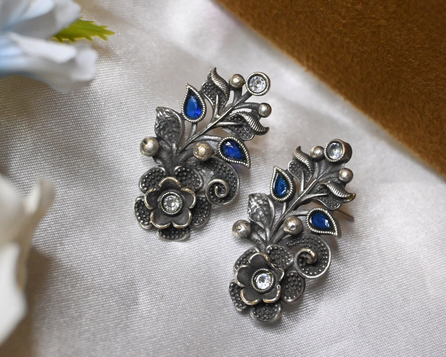 silver floral