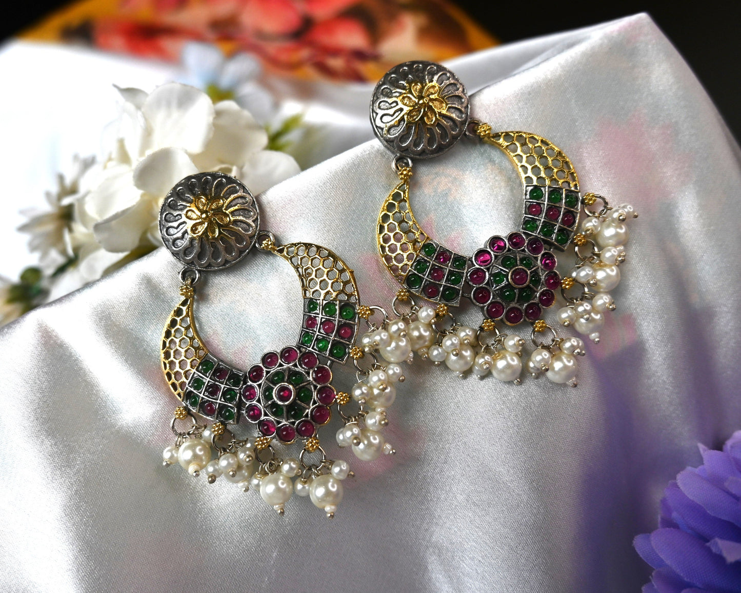 Evergreen chandbali