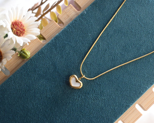 white heart necklace